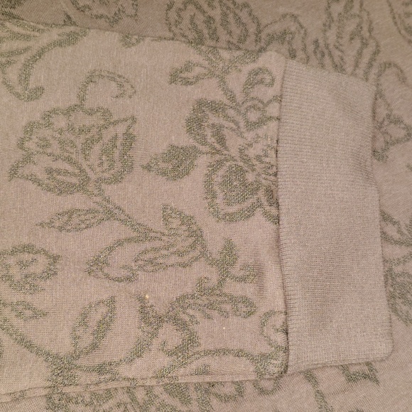 Sonoma Goods for Life+Style Floral design Long Sleeve Crewneck Sweatshirt - Gray - Picture 6 of 16